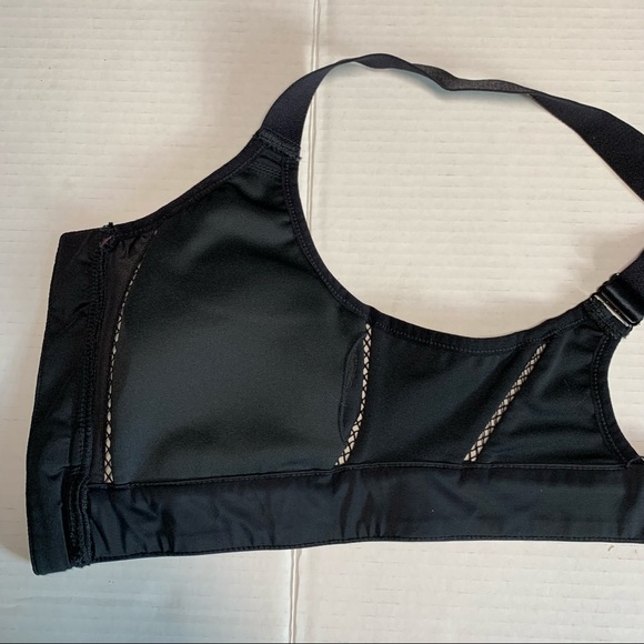 Small Fabletics black high impact sports bra - Picture 10 of 14